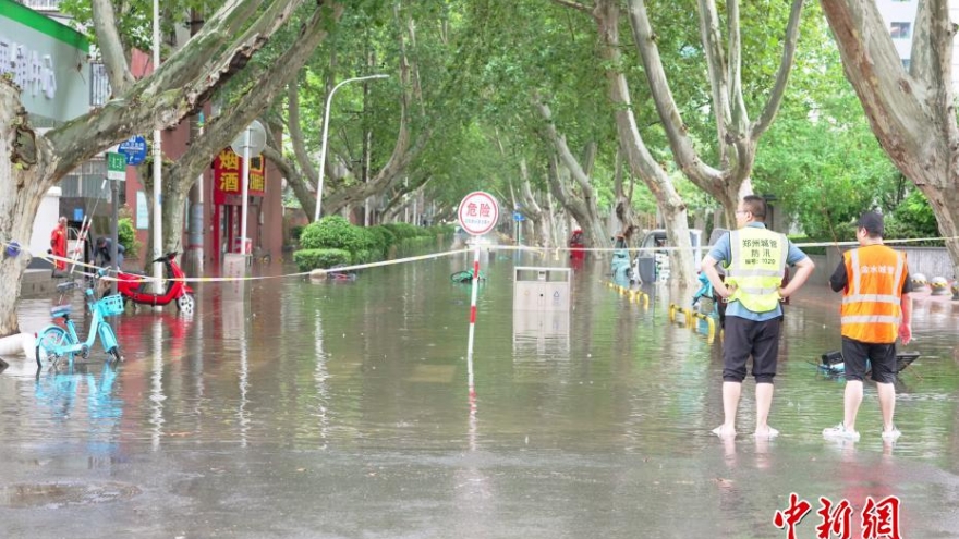 Hơn 4.000 người mắc kẹt vì mưa lũ ở Cam Túc, Trung Quốc